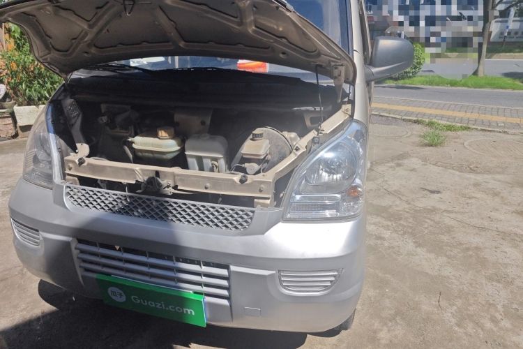 Used Wuling Rongguang 2019 1.5L Extended-Body Van Base Model with 2 Seats Engine Bay Left