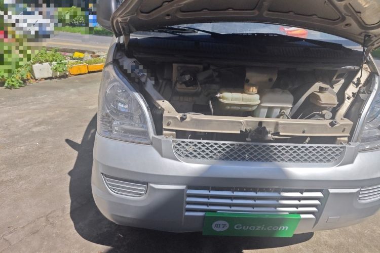 Used Wuling Rongguang 2019 1.5L Extended-Body Van Base Model with 2 Seats Engine Bay Right
