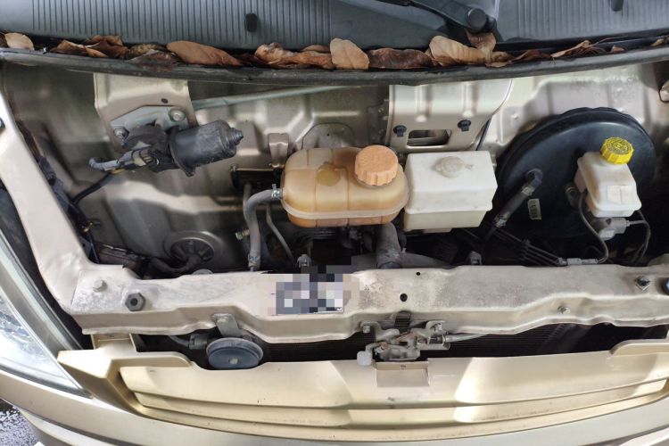 Used Wuling Rongguang 2019 1.2L S Van Standard Model with 5 Seats Engine Bay