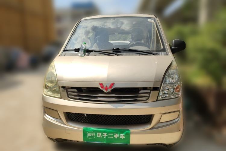 Used Wuling Rongguang 2019 1.2L S Base Model Front