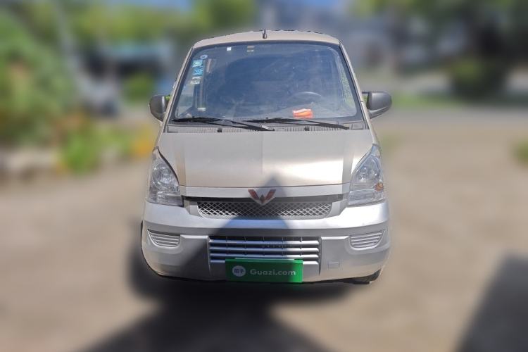 Used Wuling Rongguang 2019 1.5L Extended-Body Van Base Model with 2 Seats Front