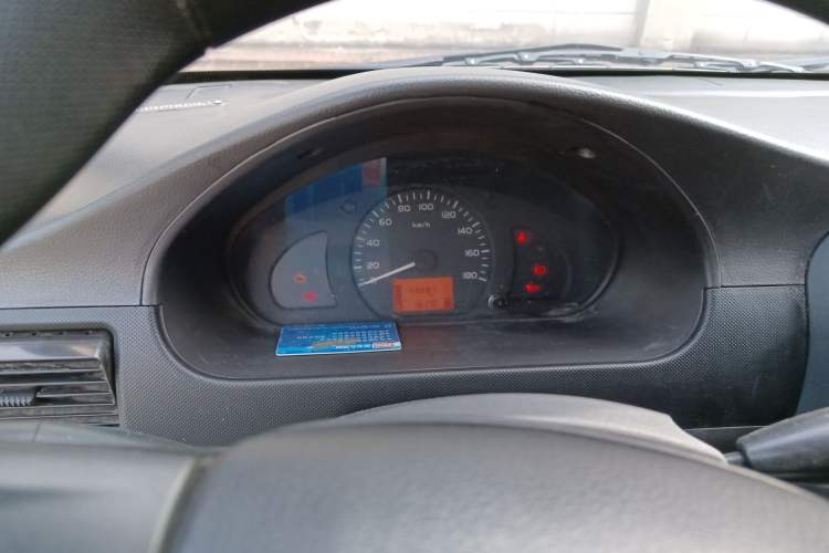 Used Wuling Rongguang 2019 1.5L Extended-Body Van Base Model with 2 Seats Instrument Cluster