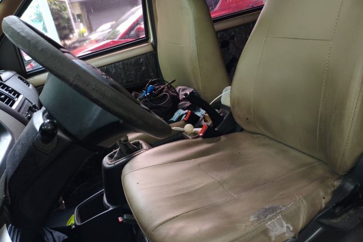 Used Wuling Rongguang 2019 1.2L S Van Standard Model with 5 Seats Left Front Seat