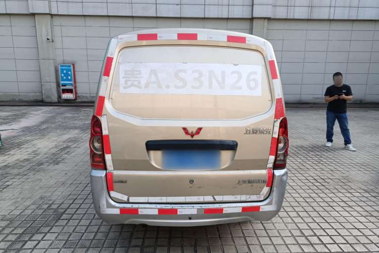 Used Wuling Rongguang 2019 1.5L Extended-Body Van Base Model with 2 Seats Rear