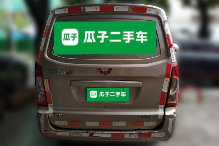 Used Wuling Rongguang 2019 1.2L S Van Standard Model with 5 Seats Rear