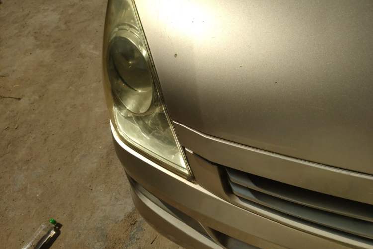 Used Wuling Rongguang 2019 1.2L S Base Model Right Front Headlight
