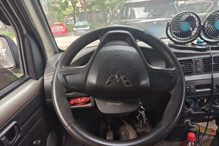 Used Wuling Rongguang 2019 1.5L Extended Basic Version Steering Wheel