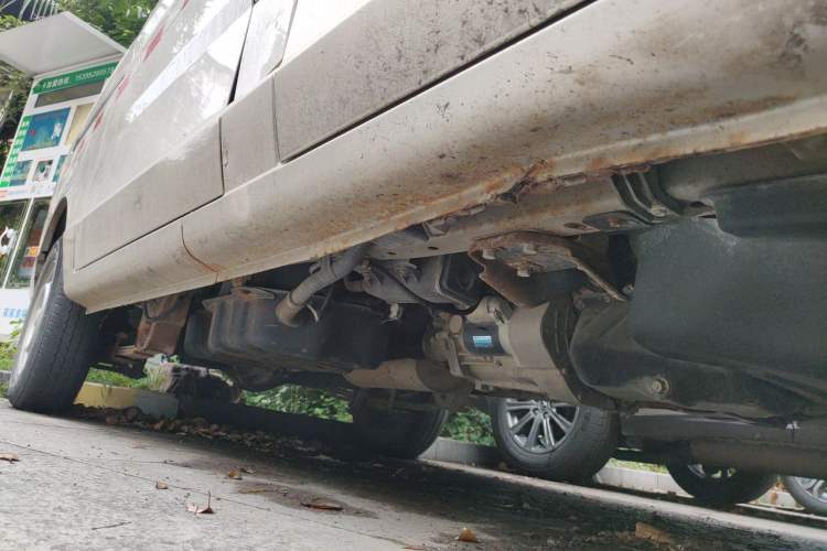 Used Wuling Rongguang 2019 1.2L S Van Utility Model with 2 Seats Chassis Front Right