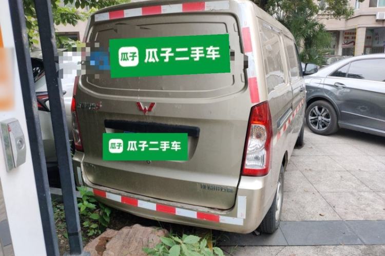 Used Wuling Rongguang 2019 1.2L S Van Utility Model with 2 Seats Rear