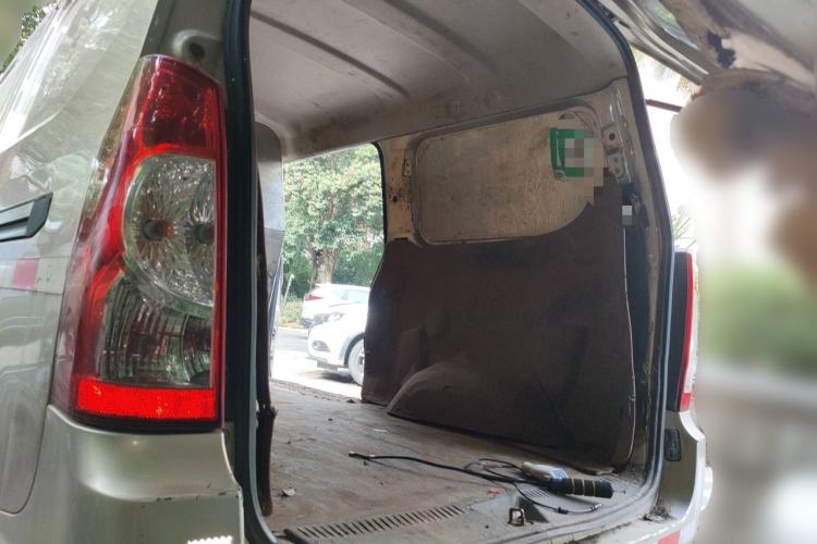 Used Wuling Rongguang 2019 1.2L S Van Utility Model with 2 Seats Trunk
