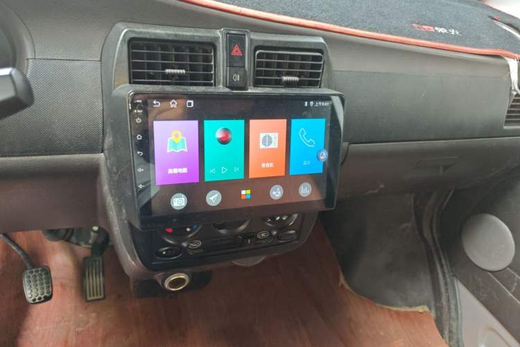 Used Wuling Rongguang 2019 1.5L Extended Basic Version Audio And AC Panel