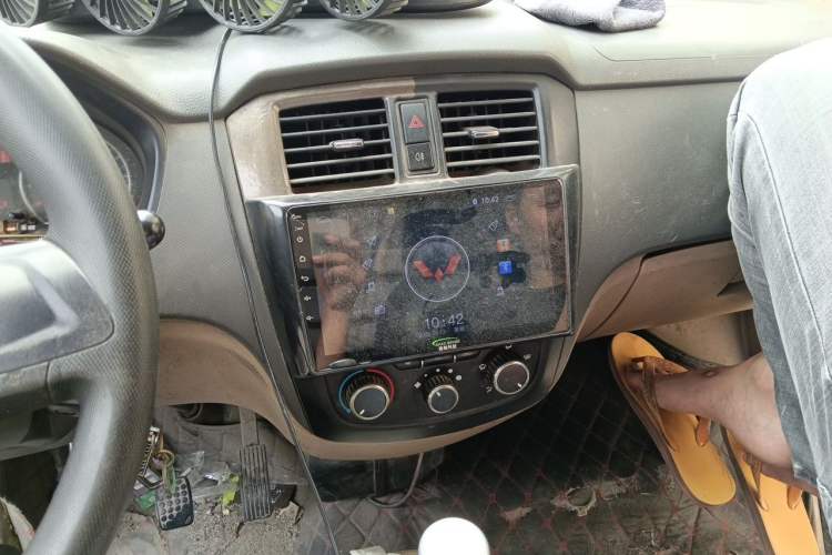 Used Wuling Rongguang 2019 1.2L S Standard Model Audio And AC Panel