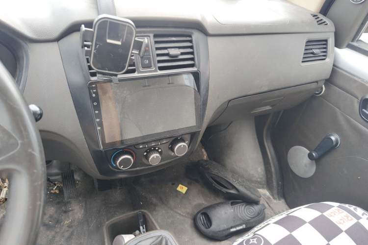 Used Wuling Rongguang 2019 1.2L S Base Model Audio And AC Panel