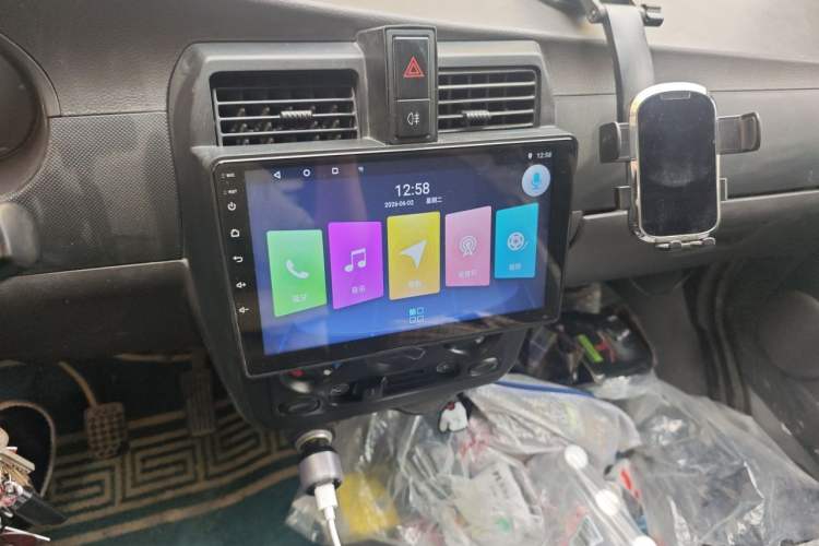 Used Wuling Rongguang 2019 1.5L Extended-Body Van Base Model with 2 Seats Audio And AC Panel