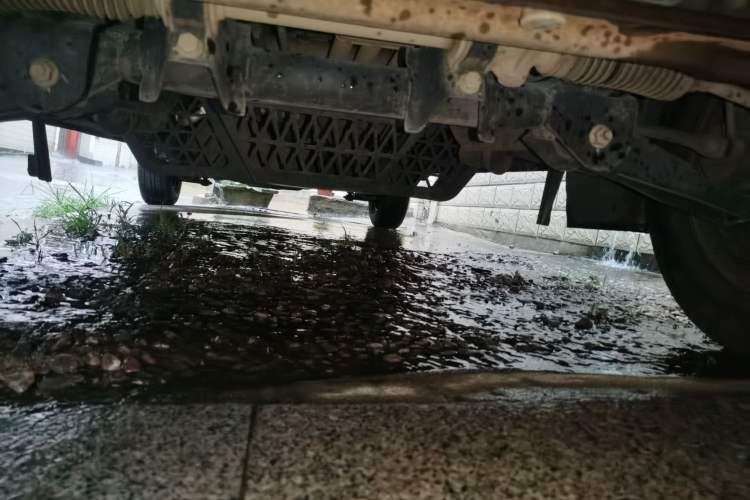 Used Wuling Rongguang 2019 1.5L Extended-Body Van Base Model with 2 Seats Chassis Front