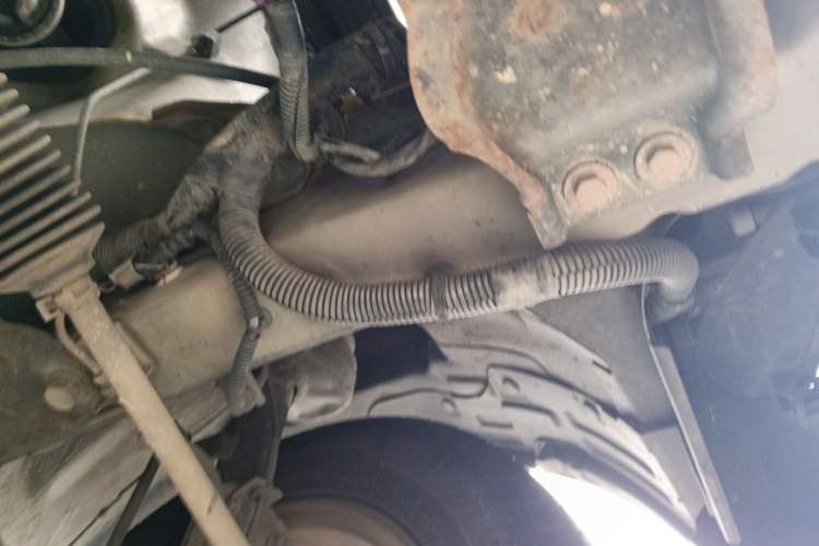 Used Wuling Rongguang 2019 1.2L S Standard Model Chassis Front Left