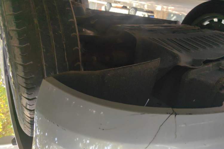 Used Wuling Rongguang 2019 1.5L S Standard Edition Chassis Front Left