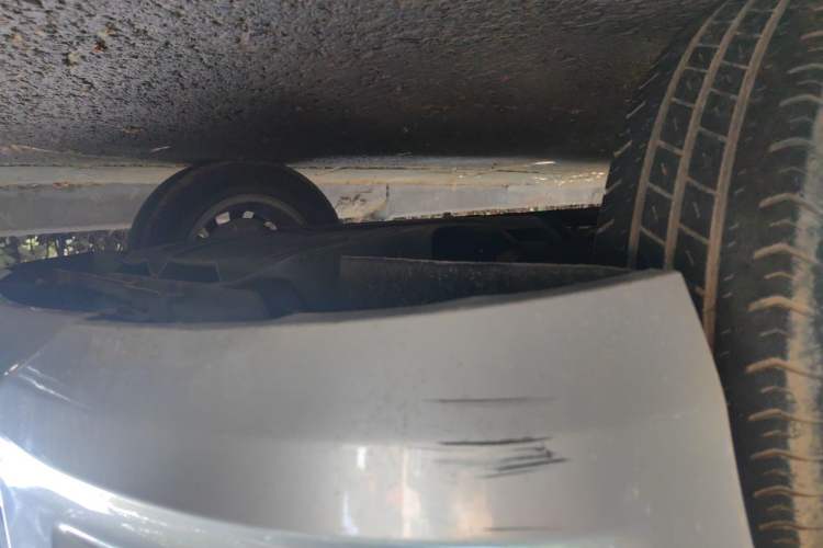Used Wuling Rongguang 2019 1.5L S Standard Edition Chassis Front Right
