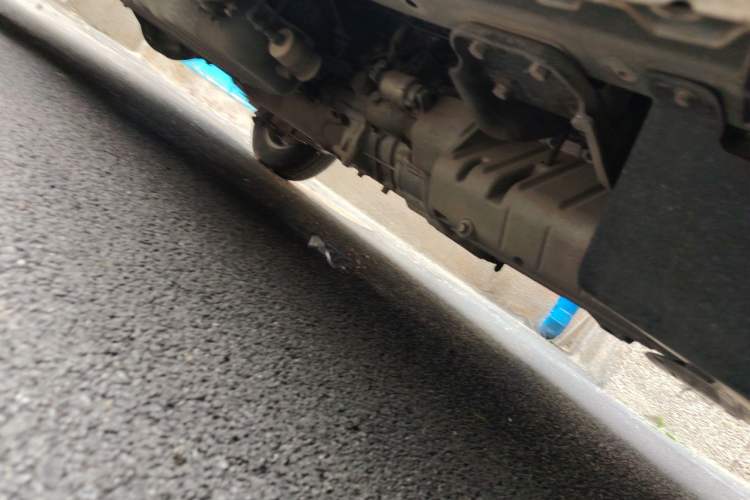 Used Wuling Rongguang 2019 1.5L S Standard Edition Chassis Front Right