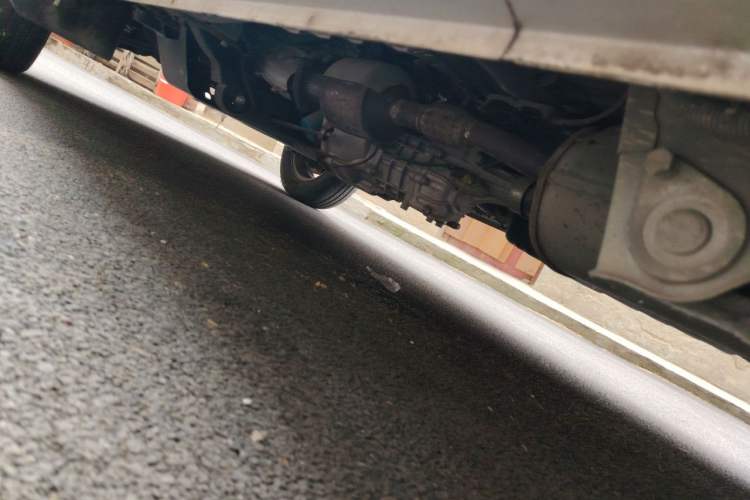 Used Wuling Rongguang 2019 1.5L S Standard Edition Chassis Rear Left