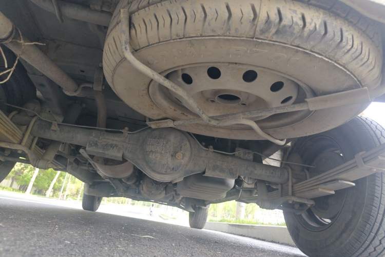 Used Wuling Rongguang 2019 1.2L S Van Standard Model with 5 Seats Chassis Rear