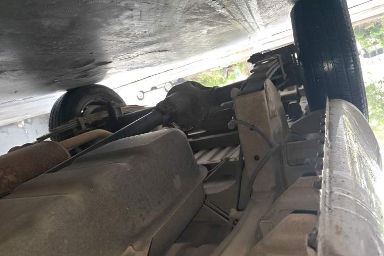 Used Wuling Rongguang 2019 1.5L Extended-Body Van Base Model with 5 Seats Chassis Rear Right