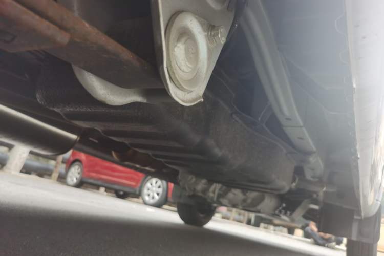Used Wuling Rongguang 2019 1.5L Extended Basic Version Chassis Rear Right