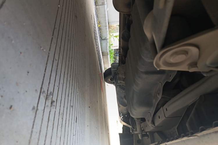 Used Wuling Rongguang  Chassis Rear Right
