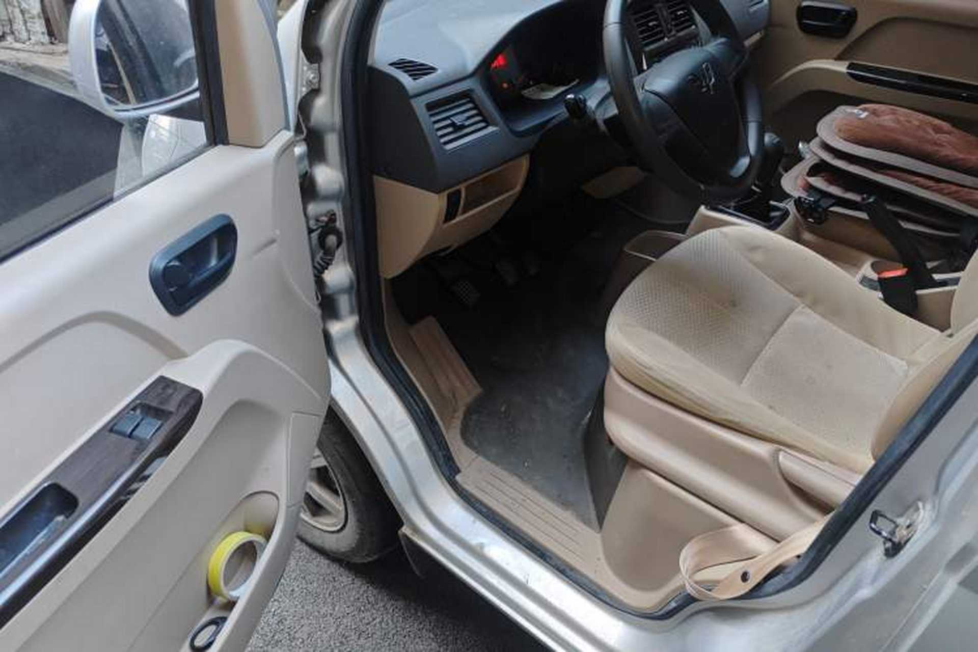 Used Wuling Rongguang 2019 1.5L S Base Version Driver Seat