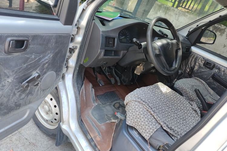 Used Wuling Rongguang 2019 1.5L Extended-Body Van Base Model with 2 Seats Driver Seat