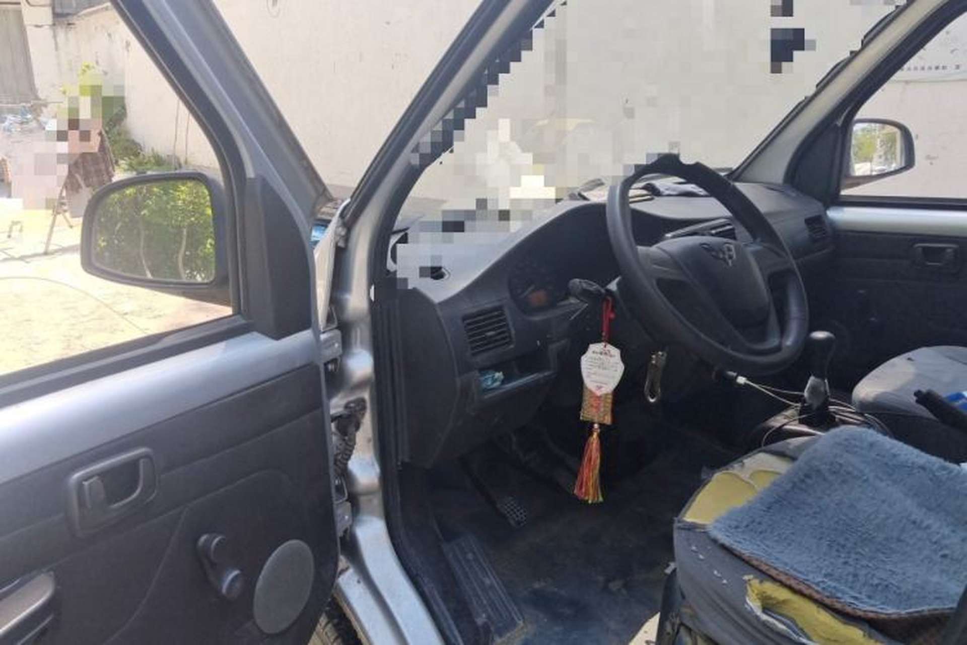 Used Wuling Rongguang 2019 1.5L Extended-Body Van Base Model with 2 Seats Driver Seat