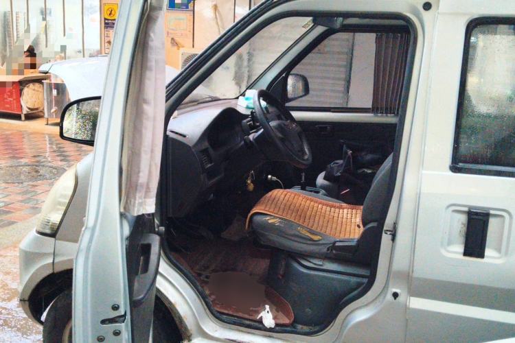 Used Wuling Rongguang 2019 1.5L Extended Basic Version Driver Seat