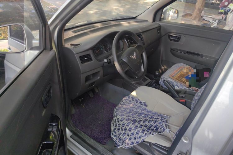 Used Wuling Rongguang 2019 1.5L S Standard Edition Driver Seat