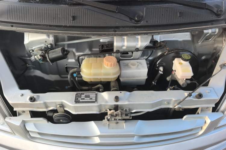 Used Wuling Rongguang 2019 1.2L S Van Utility Model with 2 Seats Engine Bay