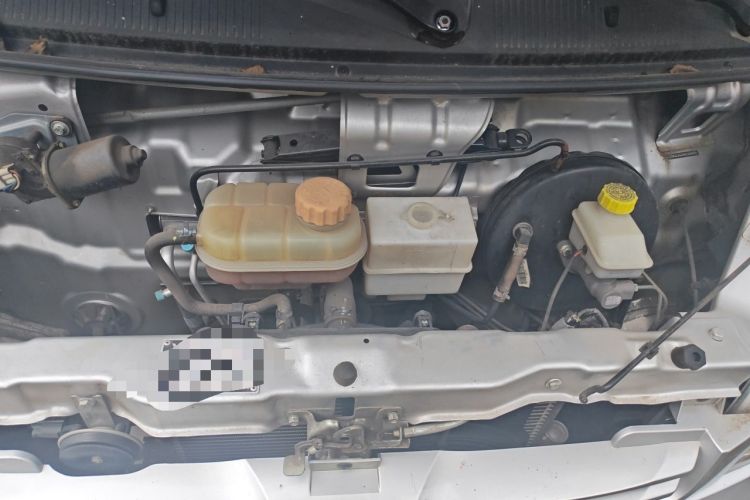Used Wuling Rongguang 2019 1.2L S Base Model Engine Bay