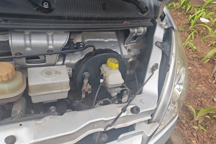 Used Wuling Rongguang 2019 1.2L S Base Model Engine Bay Left