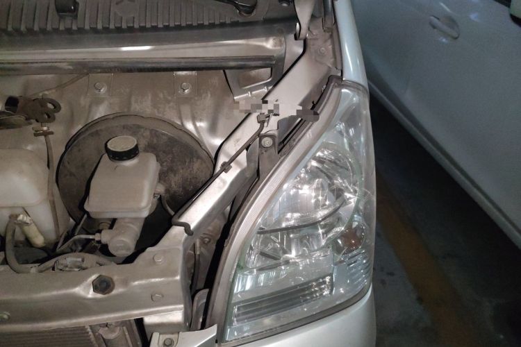 Used Wuling Rongguang 2019 1.5L Extended Basic Version Engine Bay Left