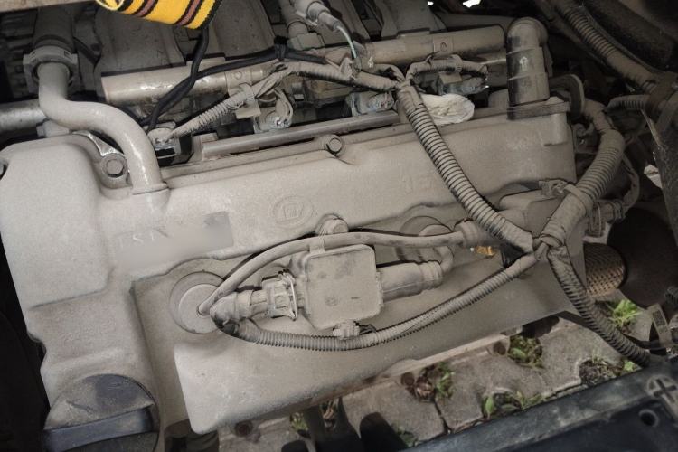 Used Wuling Rongguang 2019 1.2L S Van Utility Model with 2 Seats Engine Bay Left