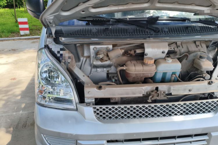 Used Wuling Rongguang 2019 1.5L Extended-Body Van Base Model with 2 Seats Engine Bay Right
