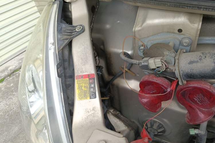Used Wuling Rongguang 2019 1.2L S Standard Model Engine Bay Right