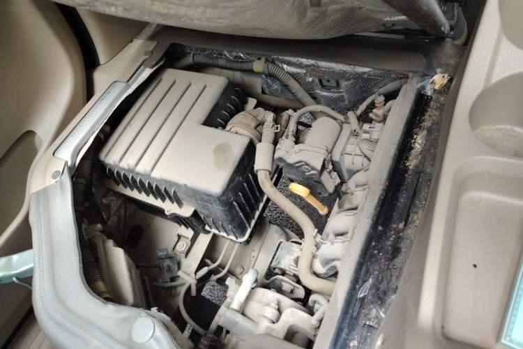 Used Wuling Rongguang 2019 1.5L S Standard Edition Engine Bay Right