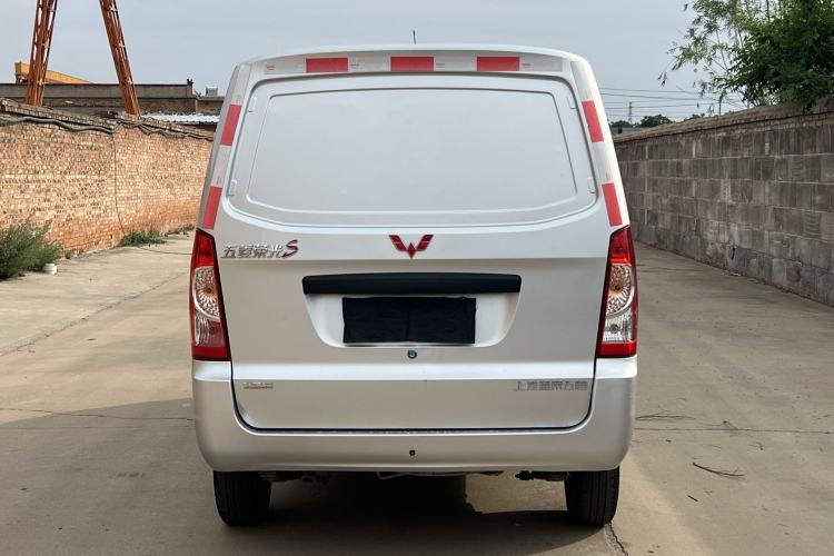 Used Wuling Rongguang 2019 1.2L S Van Utility Model with 2 Seats Exterior 4