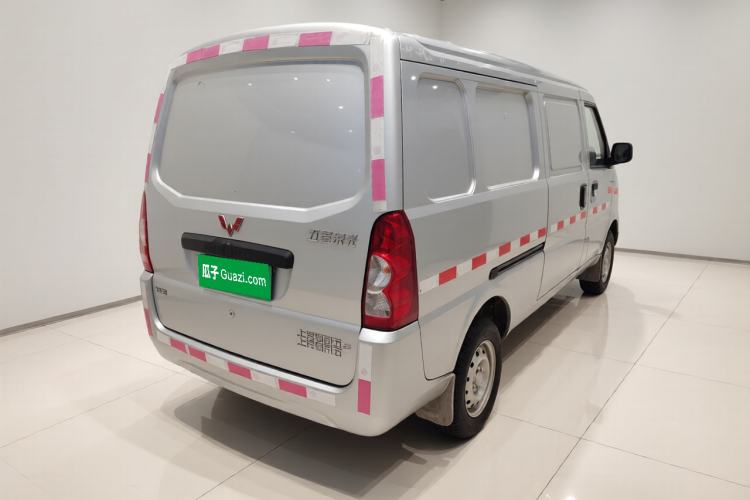 Used Wuling Rongguang 2019 1.5L Extended-Body Van Base Model with 2 Seats Exterior 5