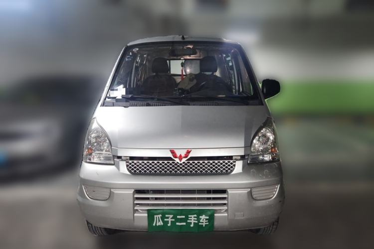 Used Wuling Rongguang 2019 1.5L Extended-Body Van Base Model with 2 Seats Front