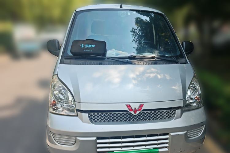 Used Wuling Rongguang 2019 1.5L Extended-Body Van Base Model with 2 Seats Front