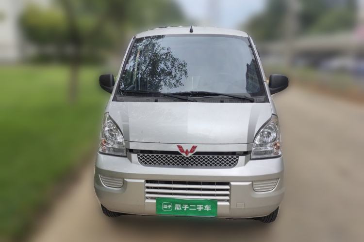 Used Wuling Rongguang 2019 1.5L Extended-Body Van Base Model with 2 Seats Front