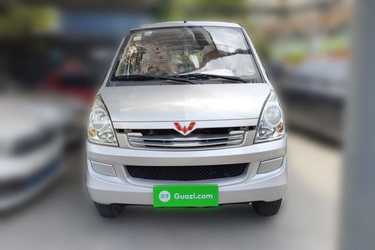 Used Wuling Rongguang 2019 1.2L S Base Model Front