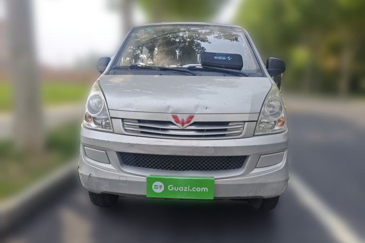 Used Wuling Rongguang 2019 1.2L S Van Standard Model with 5 Seats Front