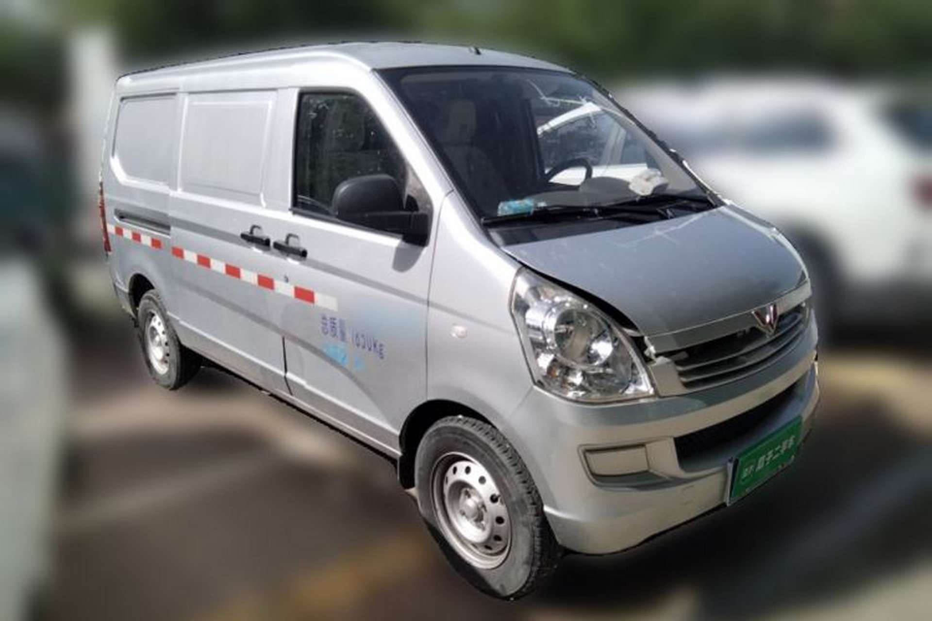 Used Wuling Rongguang 2019 1.2L S Van Utility Model with 2 Seats Front Right 45 Deg