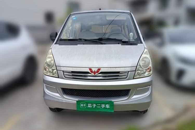 Used Wuling Rongguang 2019 1.2L S Van Standard Model with 5 Seats Front